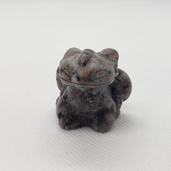 Yooperlite Toothless Carving - Picture 11 of 13